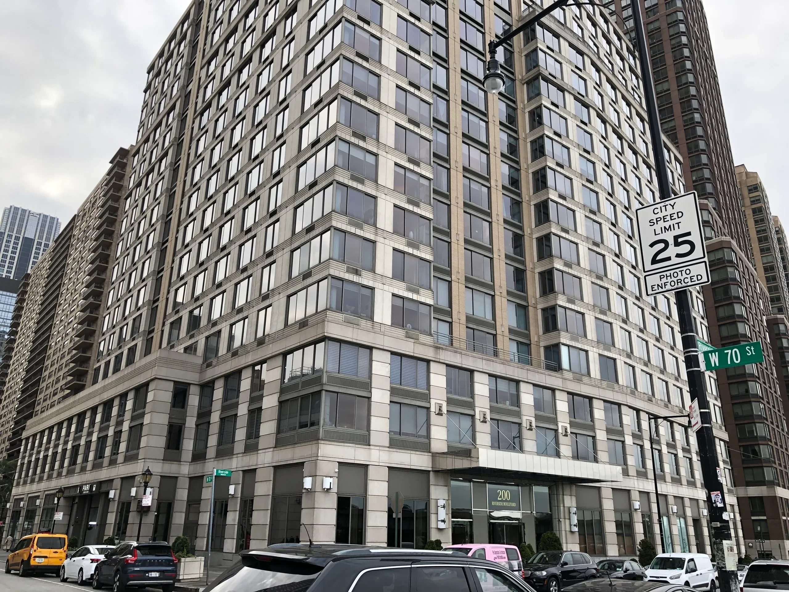 525 E 86th St, New York, NY